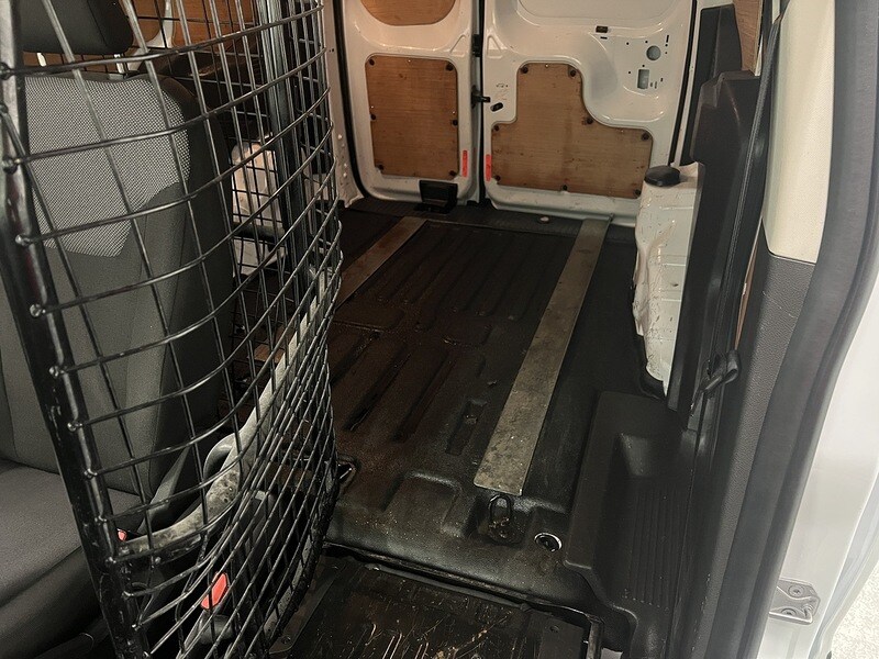 Used Ford Transit Courier 2020 for sale - 77490664: Photo 27