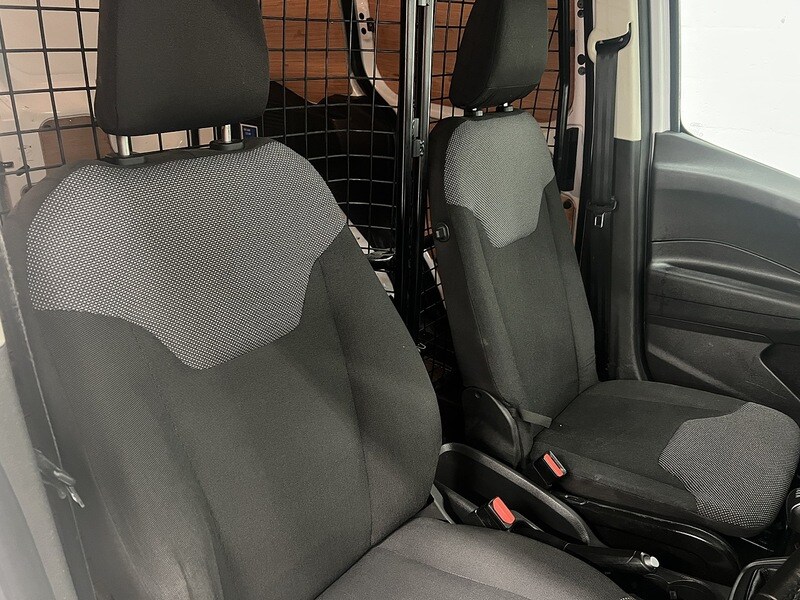 Used Ford Transit Courier 2020 for sale - 77490664: Photo 9