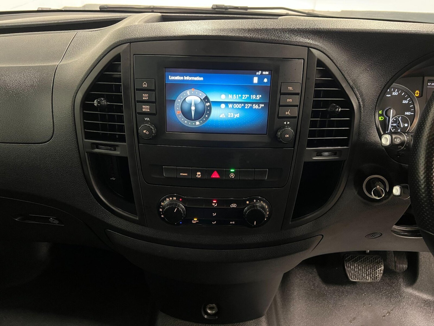 Used Mercedes-Benz Vito 2022 for sale - 76112420: Photo 18