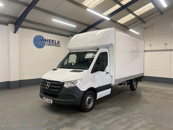 Mercedes-Benz - Sprinter