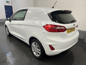 Used Ford Fiesta 2019 for sale - 79434565: Photo