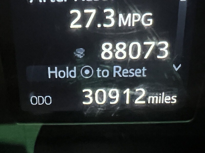 Used Toyota Hilux 2023 for sale - 77356886: Photo 23