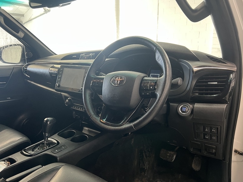 Used Toyota Hilux 2023 for sale - 77356886: Photo 7