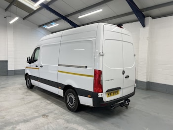 Used Mercedes-Benz Sprinter 2023 for sale - 77535527: Photo