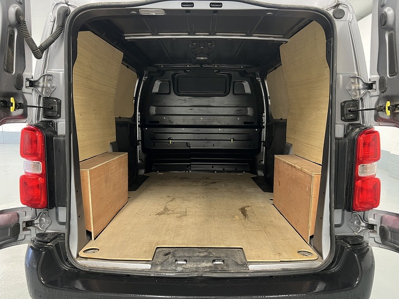 Used Peugeot Expert 2023 for sale - 77303154: Photo 5