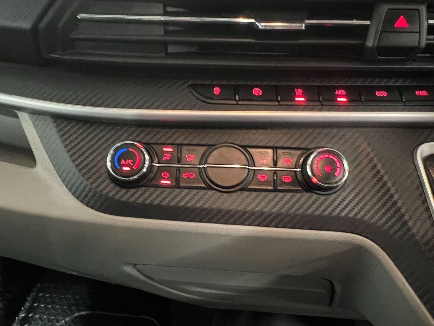 Used Maxus Deliver 9 2022 for sale - 76302444: Photo 23