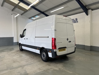 Used Mercedes-Benz Sprinter 2024 for sale - 77937342: Photo