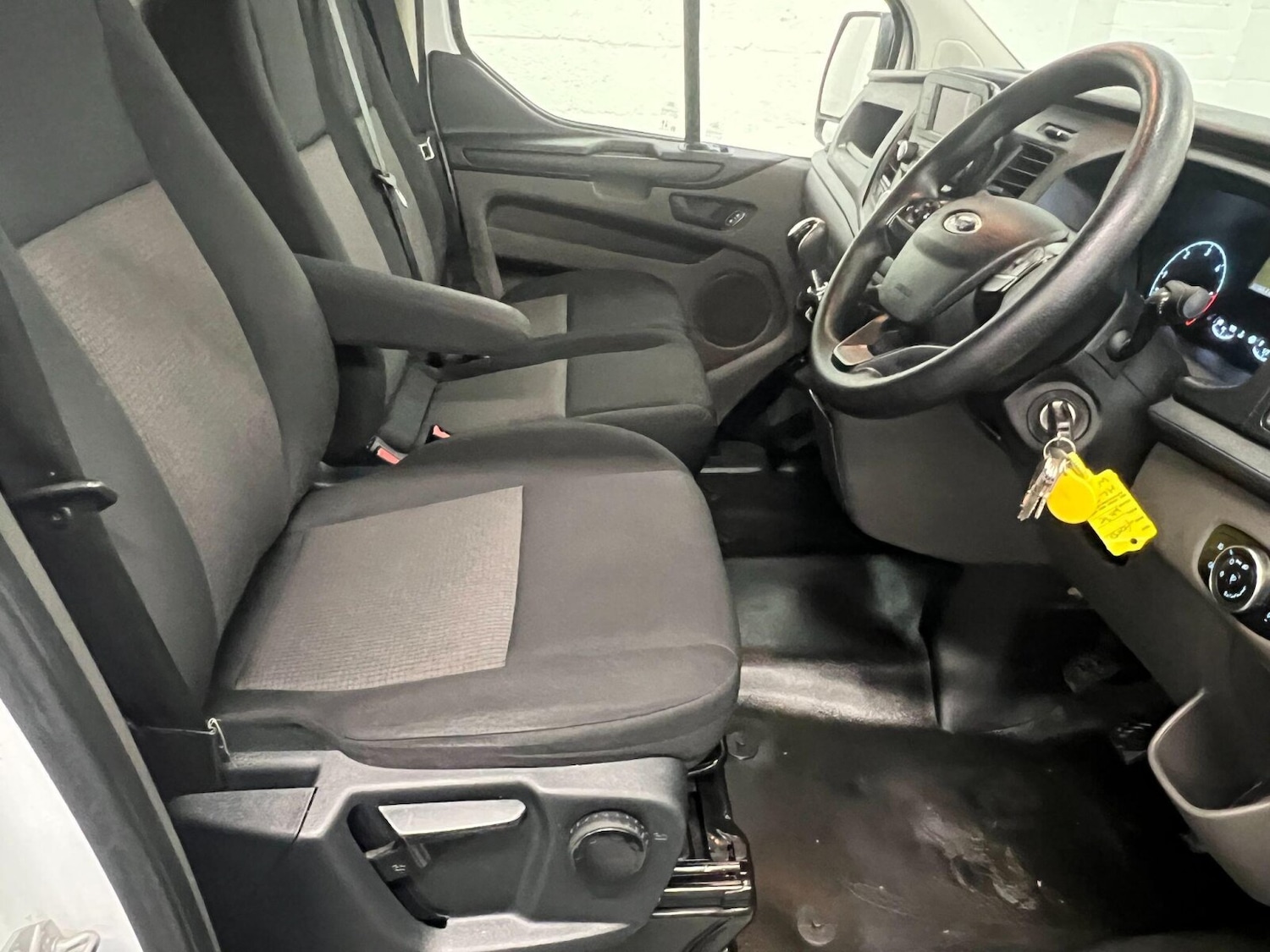 Used Ford Transit Custom 2021 for sale - 76873623: Photo 10