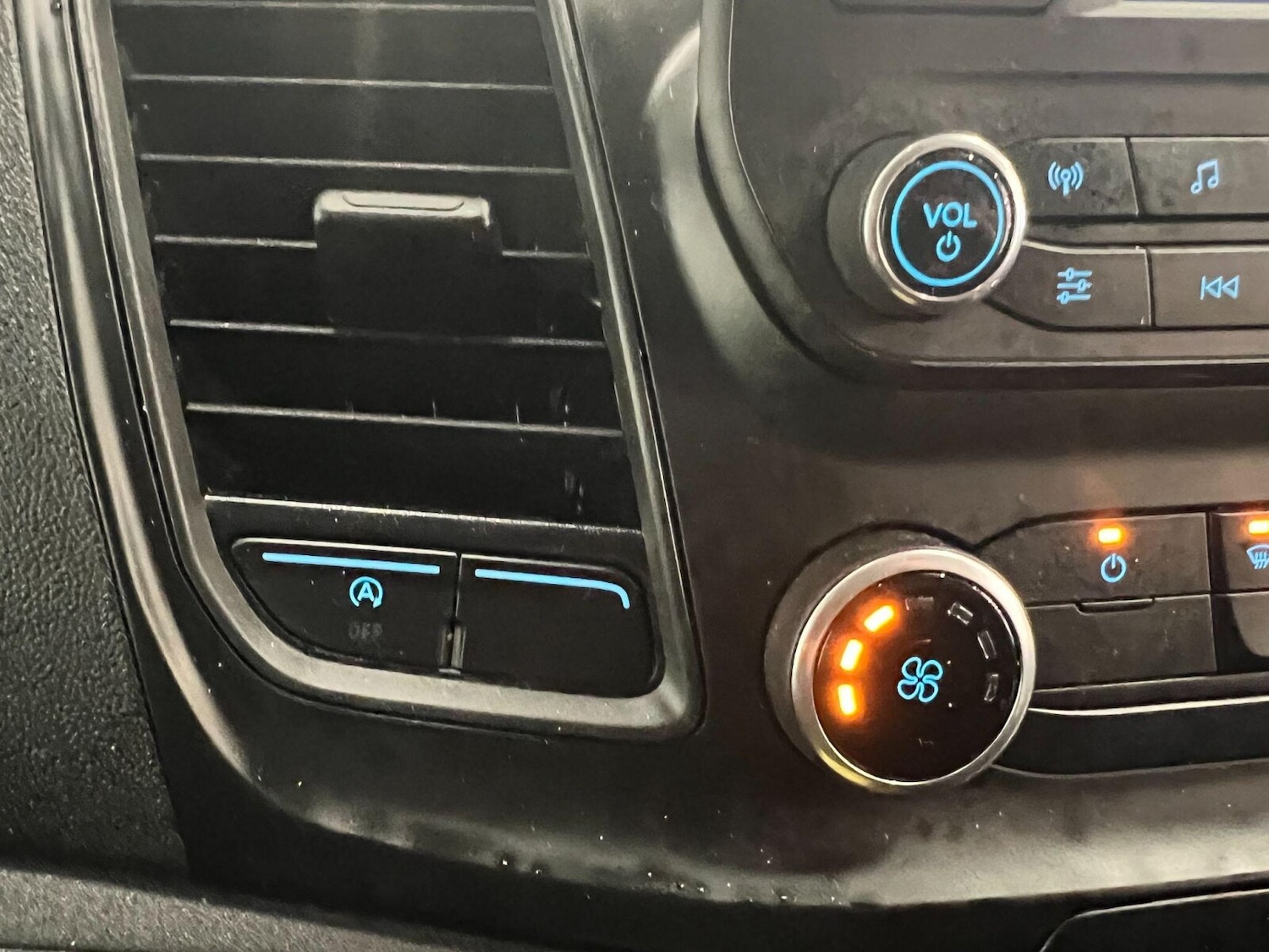 Used Ford Transit Custom 2021 for sale - 76873623: Photo 17