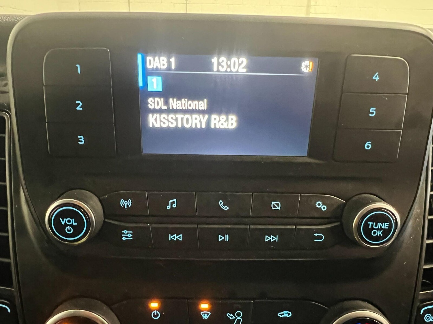 Used Ford Transit Custom 2021 for sale - 76873623: Photo 26