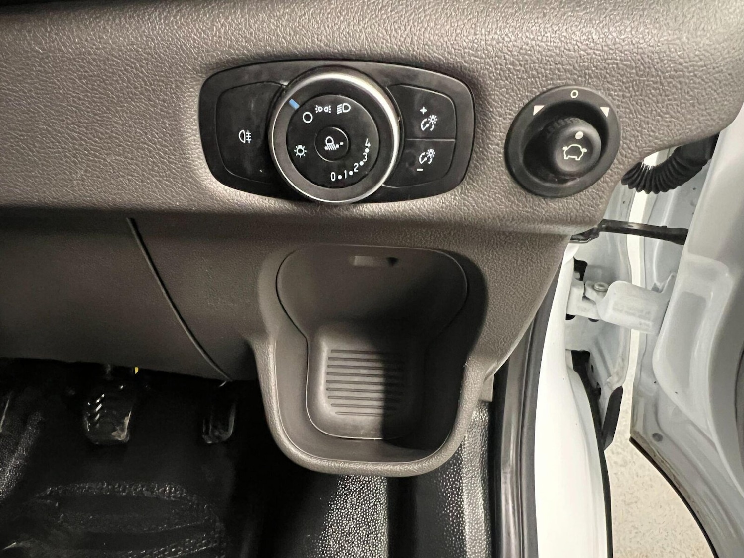 Used Ford Transit 2023 for sale - 76870903: Photo 12