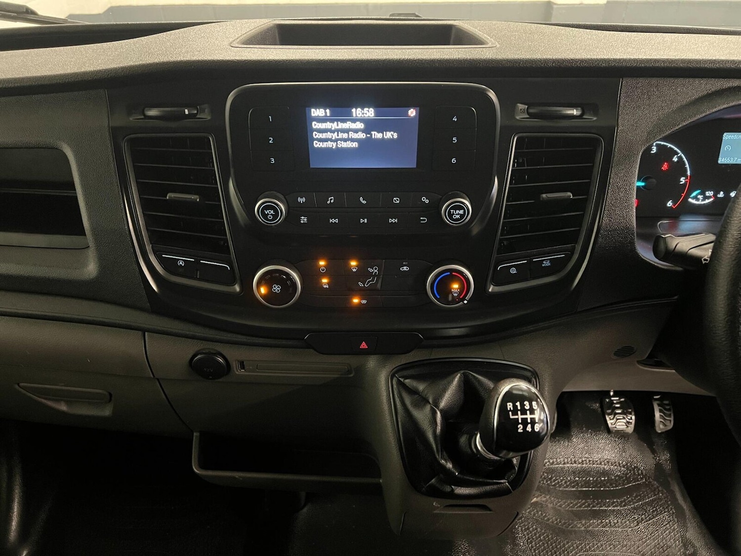 Used Ford Transit 2023 for sale - 76870903: Photo 23