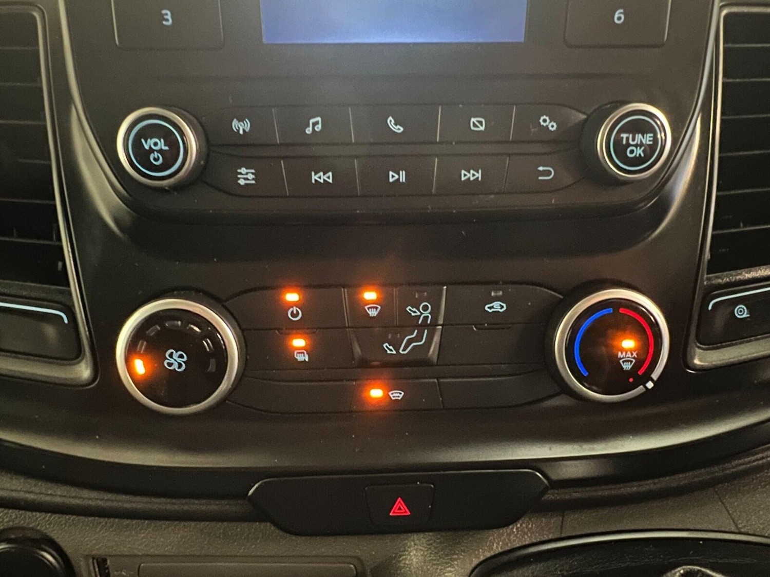 Used Ford Transit 2023 for sale - 76870903: Photo 25