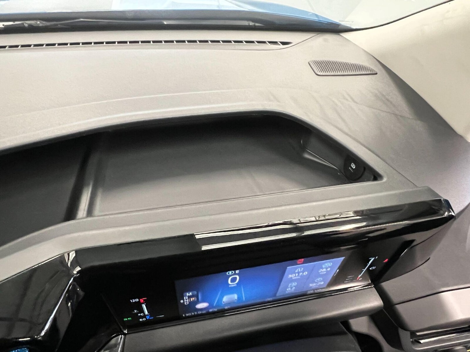 Used Ford Transit Custom 2024 for sale - 76872274: Photo 45