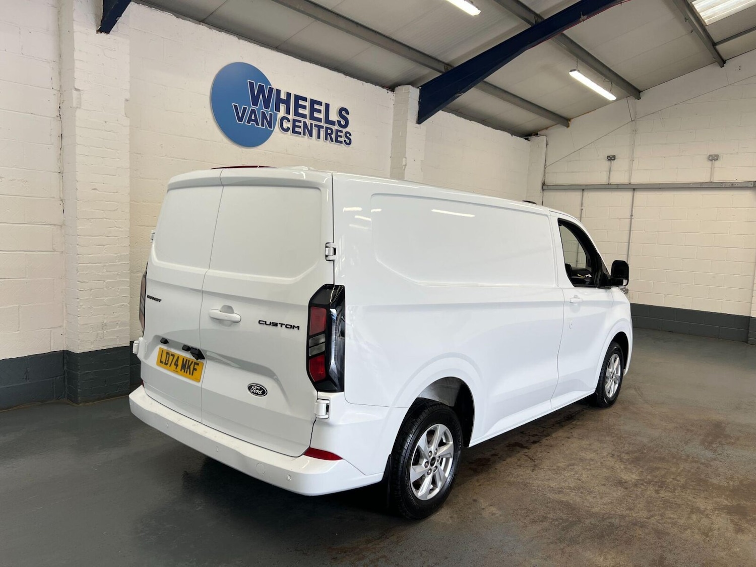 Used Ford Transit Custom 2024 for sale - 76871685: Photo 8