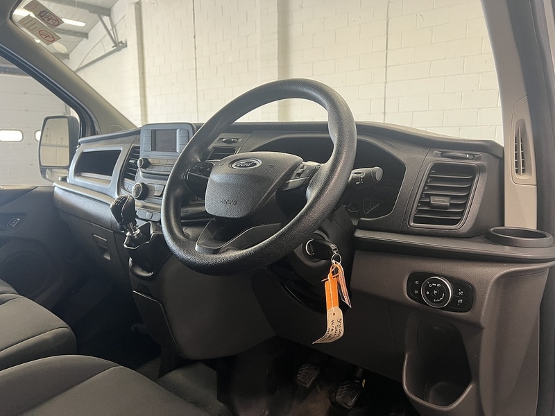 Used Ford Transit Custom 2023 for sale - 78122339: Photo 6