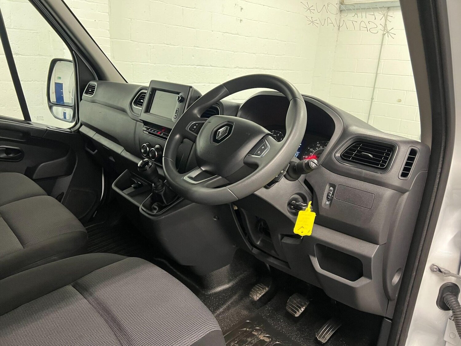 Used Renault Master 2023 for sale - 76870532: Photo 16