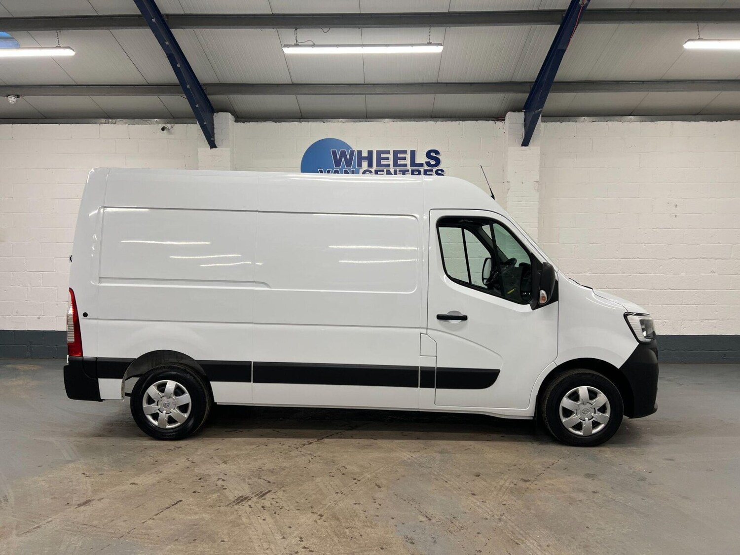 Used Renault Master 2023 for sale - 76870532: Photo 7