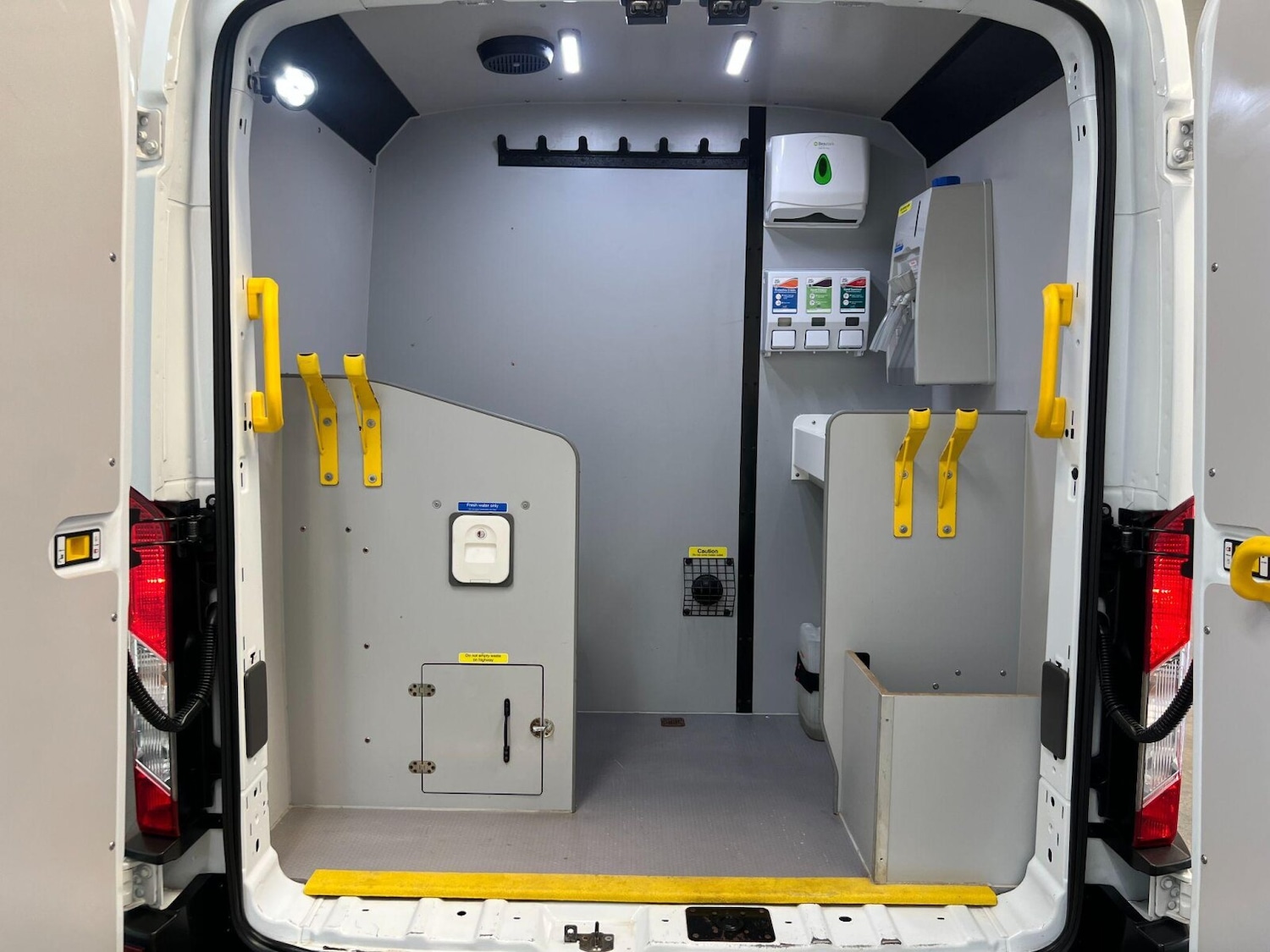 Used Ford Transit 2022 for sale - 76869338: Photo 7