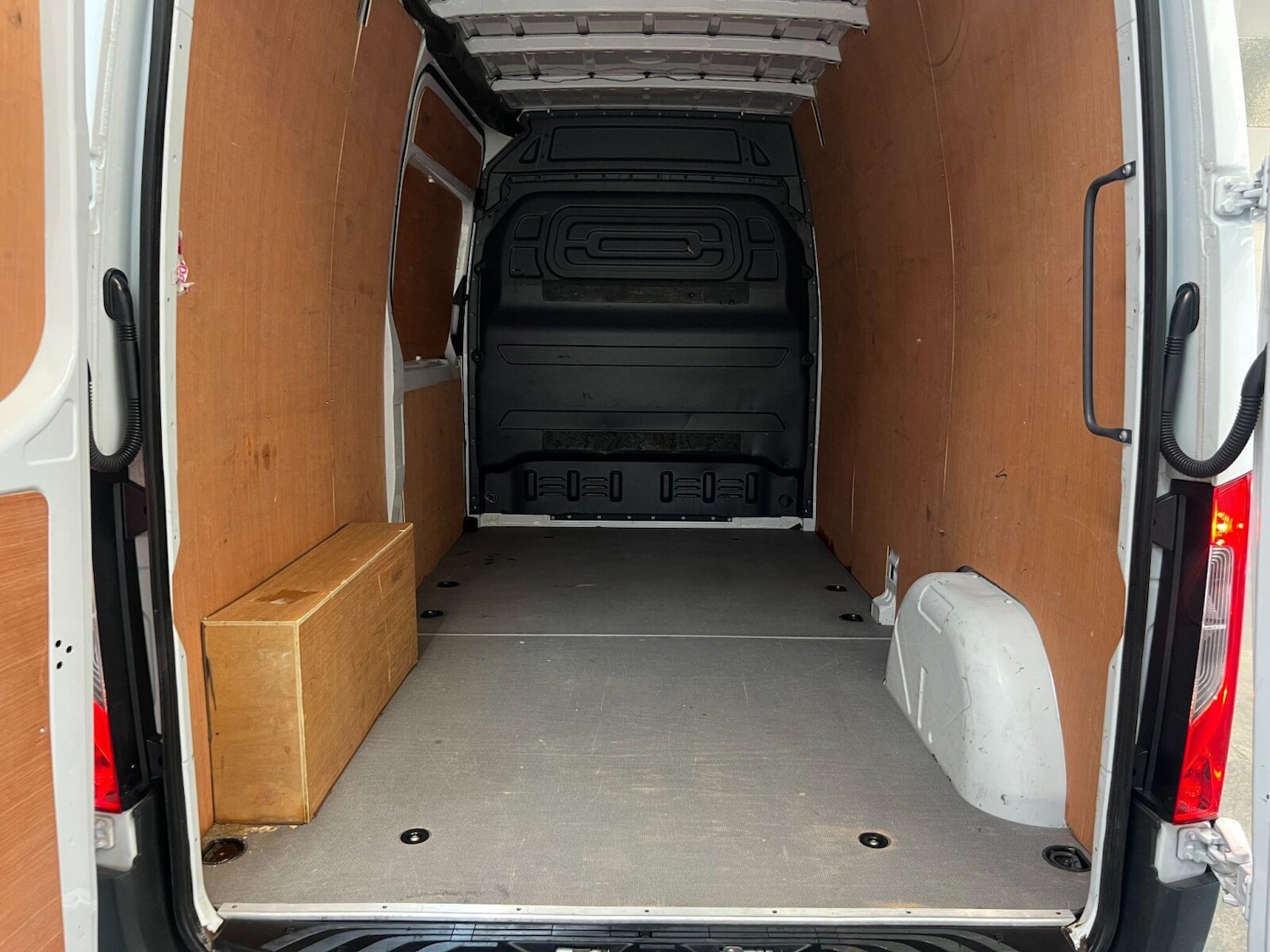 Vehicle 28