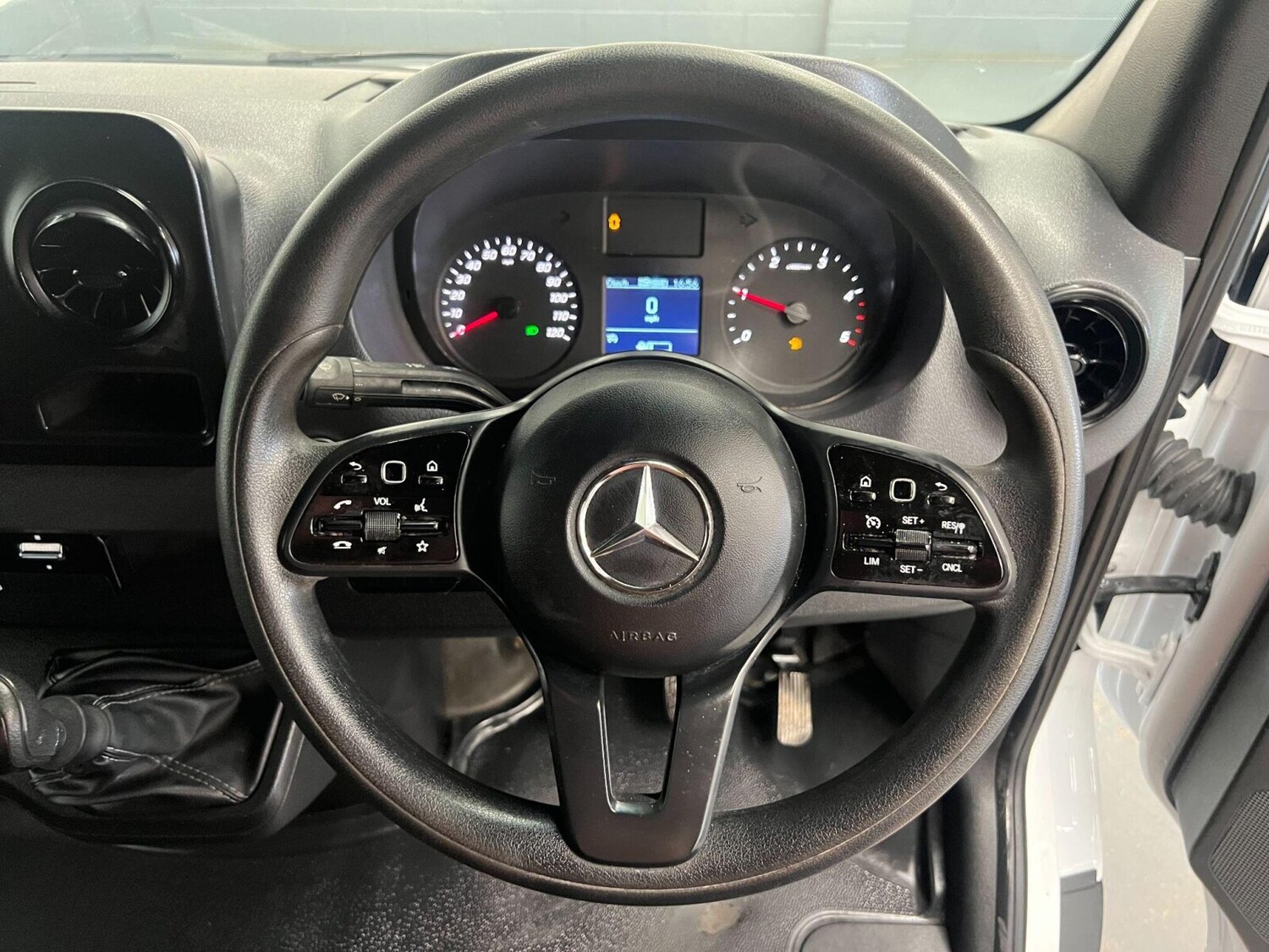 Vehicle 29