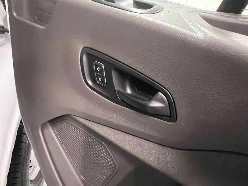 Used Ford Transit 2020 for sale - 76904416: Photo 32