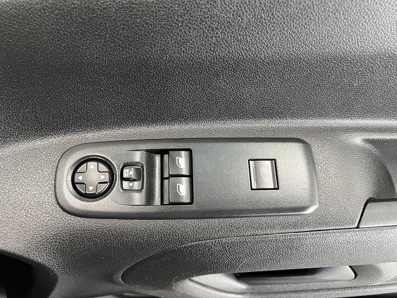 Used Vauxhall Combo 2024 for sale - 76875027: Photo 13