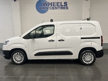Used Toyota ProAce 2023 for sale - 79436282: Photo