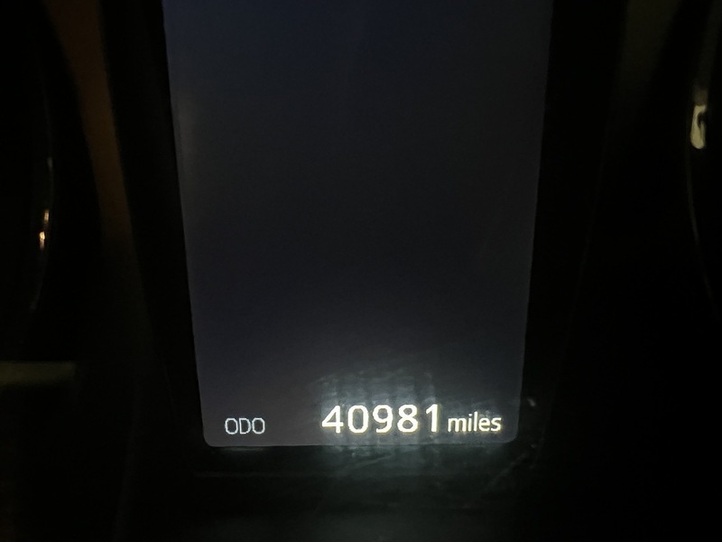 Used Toyota Hilux 2023 for sale - 77250842: Photo 8