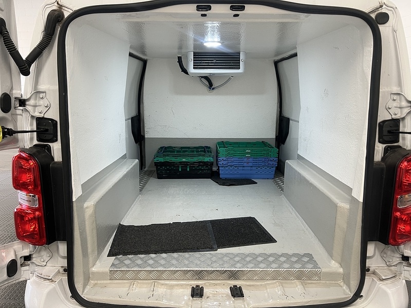 Used Vauxhall Vivaro 2024 for sale - 78122358: Photo 5