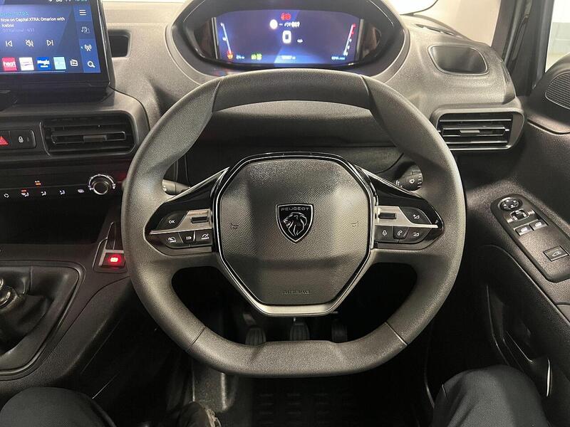 Used Peugeot Partner 2024 for sale - 76904232: Photo 31