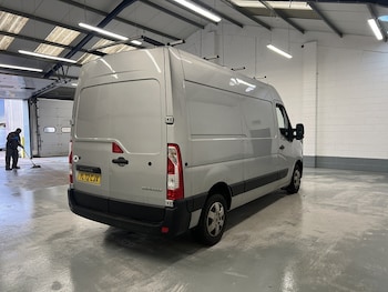 Used Renault Master 2023 for sale - 77622047: Photo