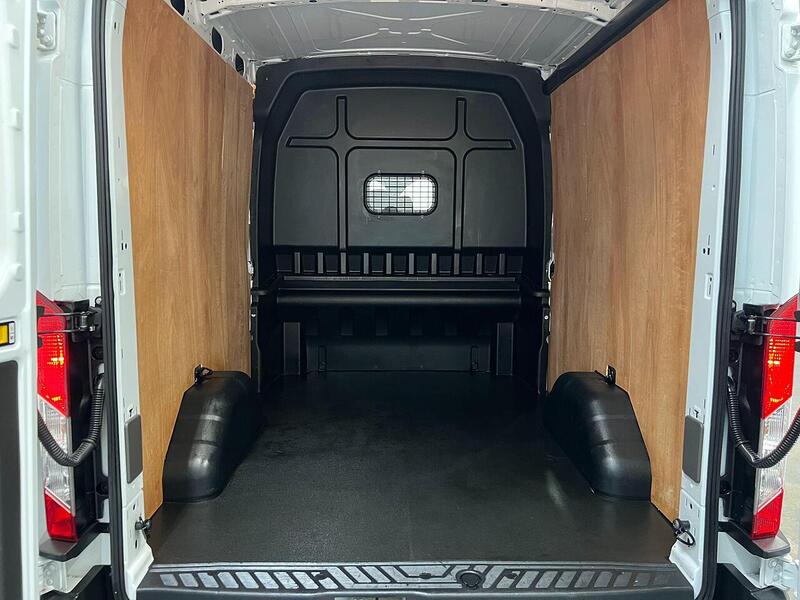 Used Ford Transit 2024 for sale - 76904118: Photo 29