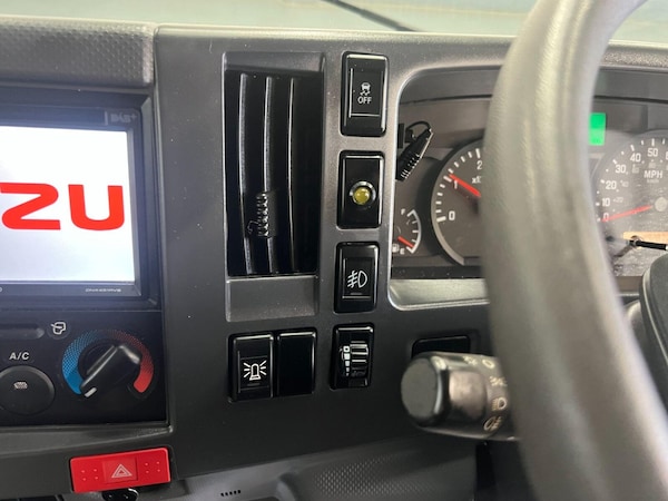 Used Isuzu Grafter 2021 for sale - 75404372: Photo 12
