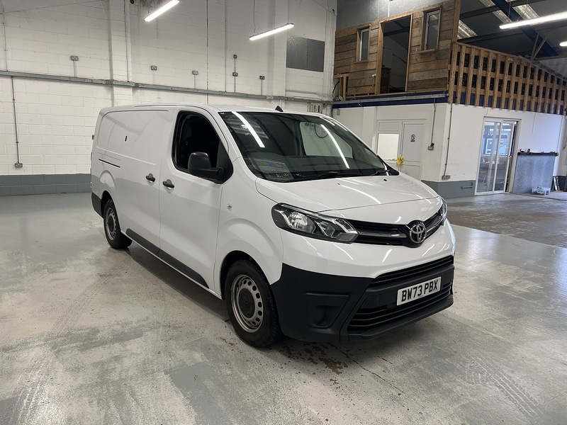 Used Toyota ProAce 2024 for sale - 77643351: Photo 4