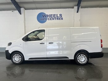 Used Toyota ProAce 2024 for sale - 78201232: Photo