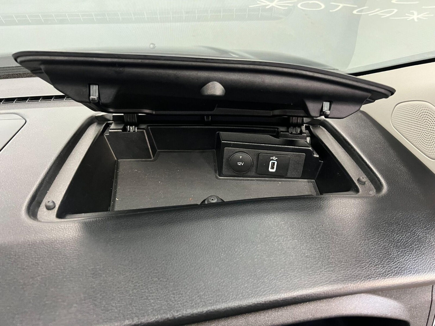 Used Ford Tourneo Custom 2022 for sale - 76154936: Photo 44