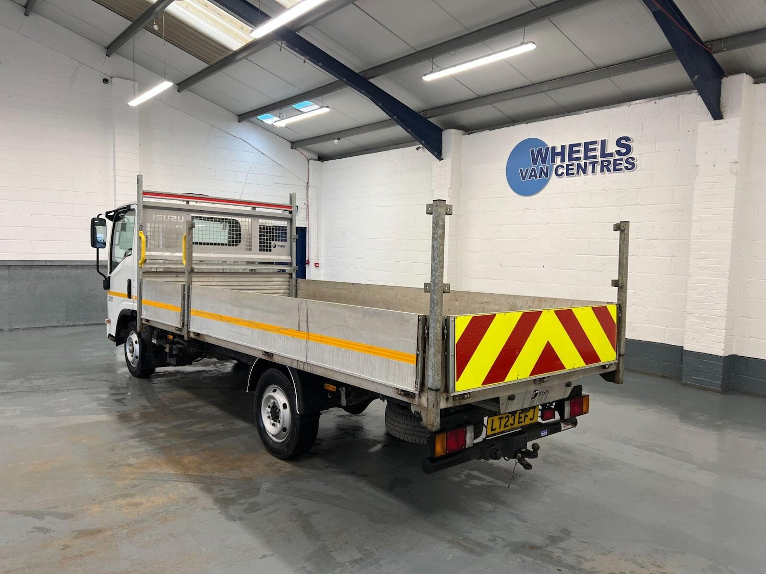 Used Isuzu Other 2023 for sale - 76773389: Photo 2