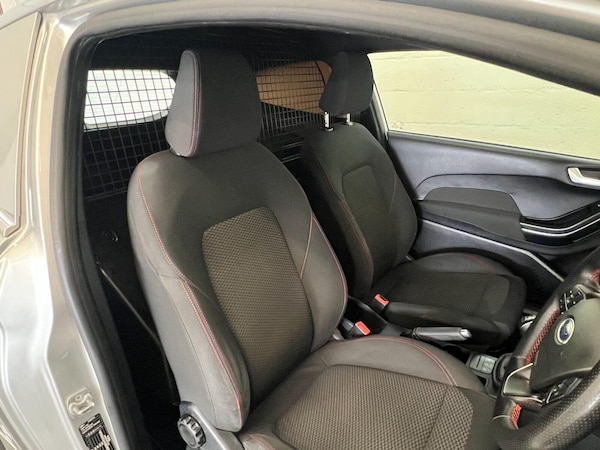 Used Ford Fiesta Van 2021 for sale - 75389607: Photo 10
