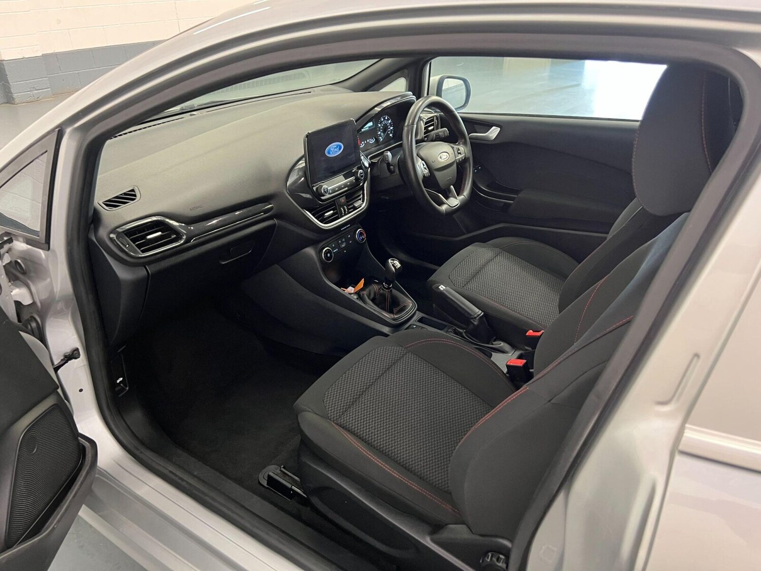 Used Ford Fiesta Van 2021 for sale - 75389607: Photo 25