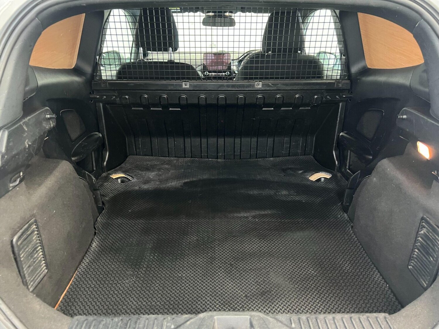 Used Ford Fiesta Van 2021 for sale - 75389607: Photo 36