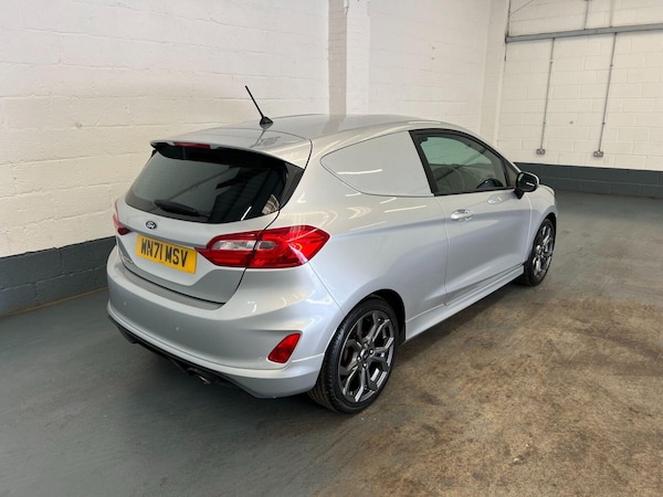 Used Ford Fiesta Van 2021 for sale - 75389607: Photo 8