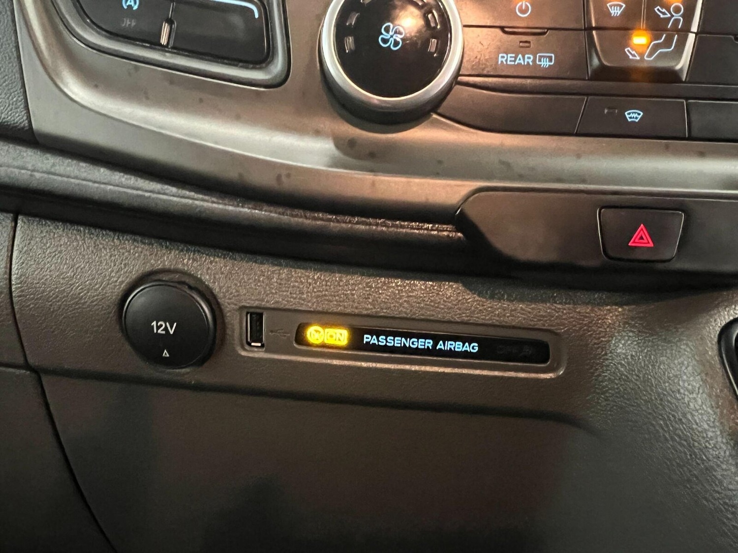 Used Ford Transit Custom 2022 for sale - 76872803: Photo 17