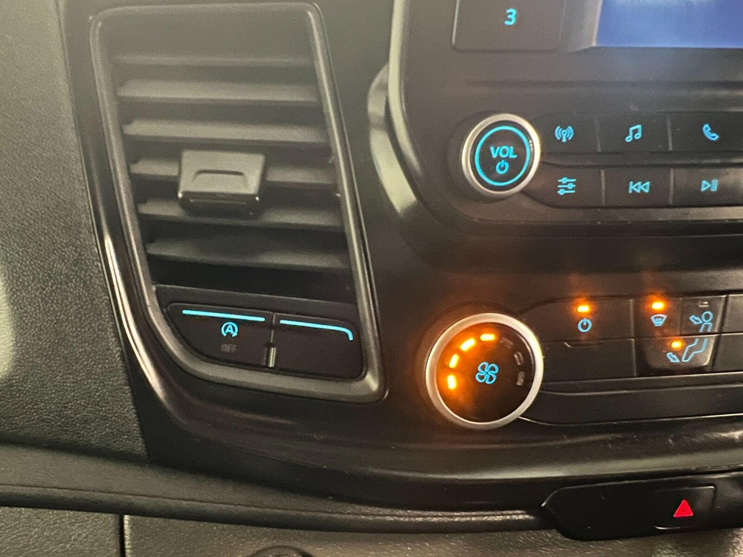 Used Ford Transit 2023 for sale - 76312408: Photo 23