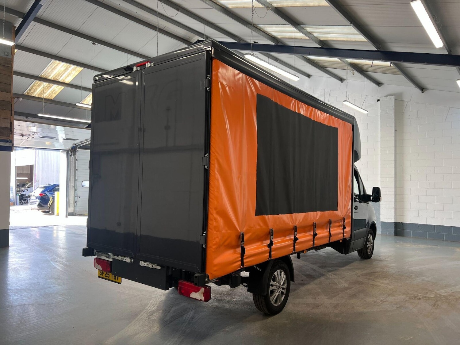 Used Mercedes-Benz Sprinter 2025 for sale - 76404665: Photo 3