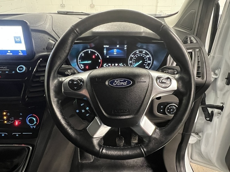 Used Ford Transit Connect 2021 for sale - 76904322: Photo 17