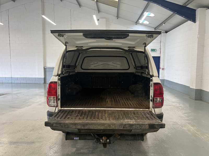 Used Toyota Hilux 2020 for sale - 77689215: Photo 5