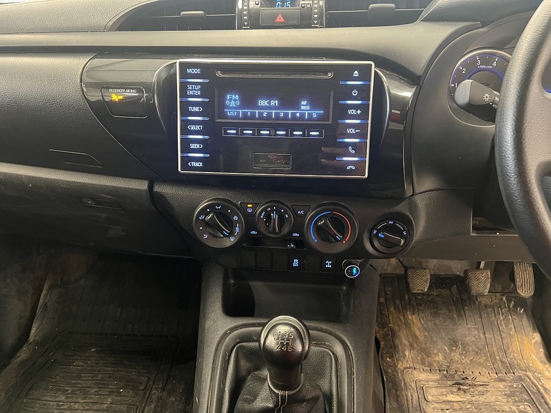 Used Toyota Hilux 2020 for sale - 77689215: Photo 8