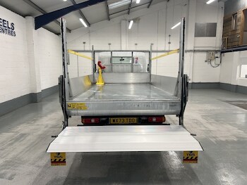 Used Mitsubishi Canter 2023 for sale - 78713333: Photo