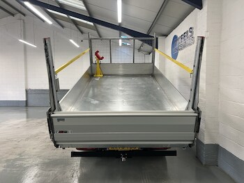 Used Mitsubishi Canter 2023 for sale - 78713333: Photo